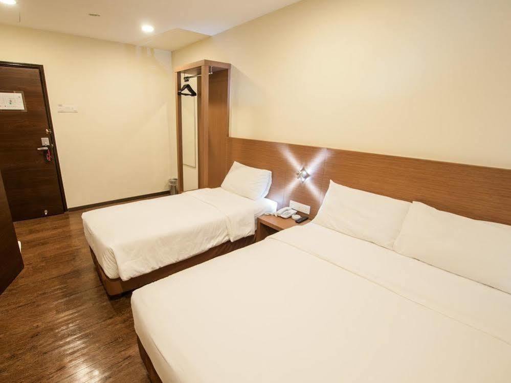 Nagoya Inn Hotel Kuah Luaran gambar